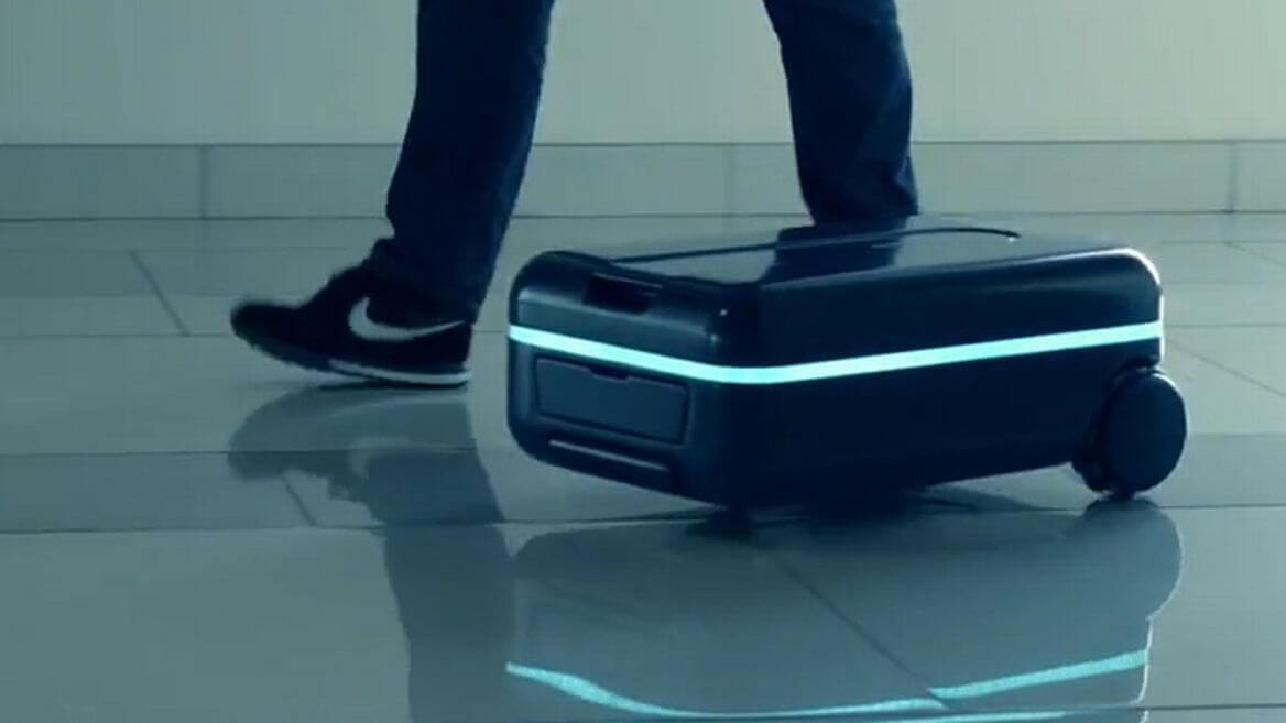 Tech Gadgets - Robot Suitcase 